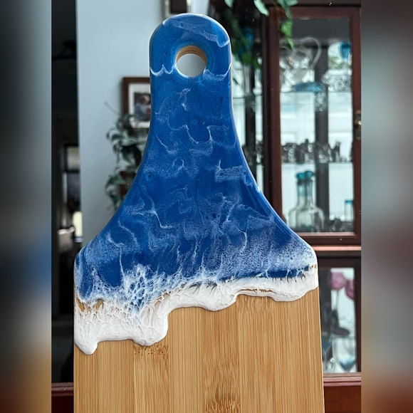 #607 Hand Drawn and Wood Burned Charcuterie Wall Decor Wood Serving Board Resin - Picture 2 of 3